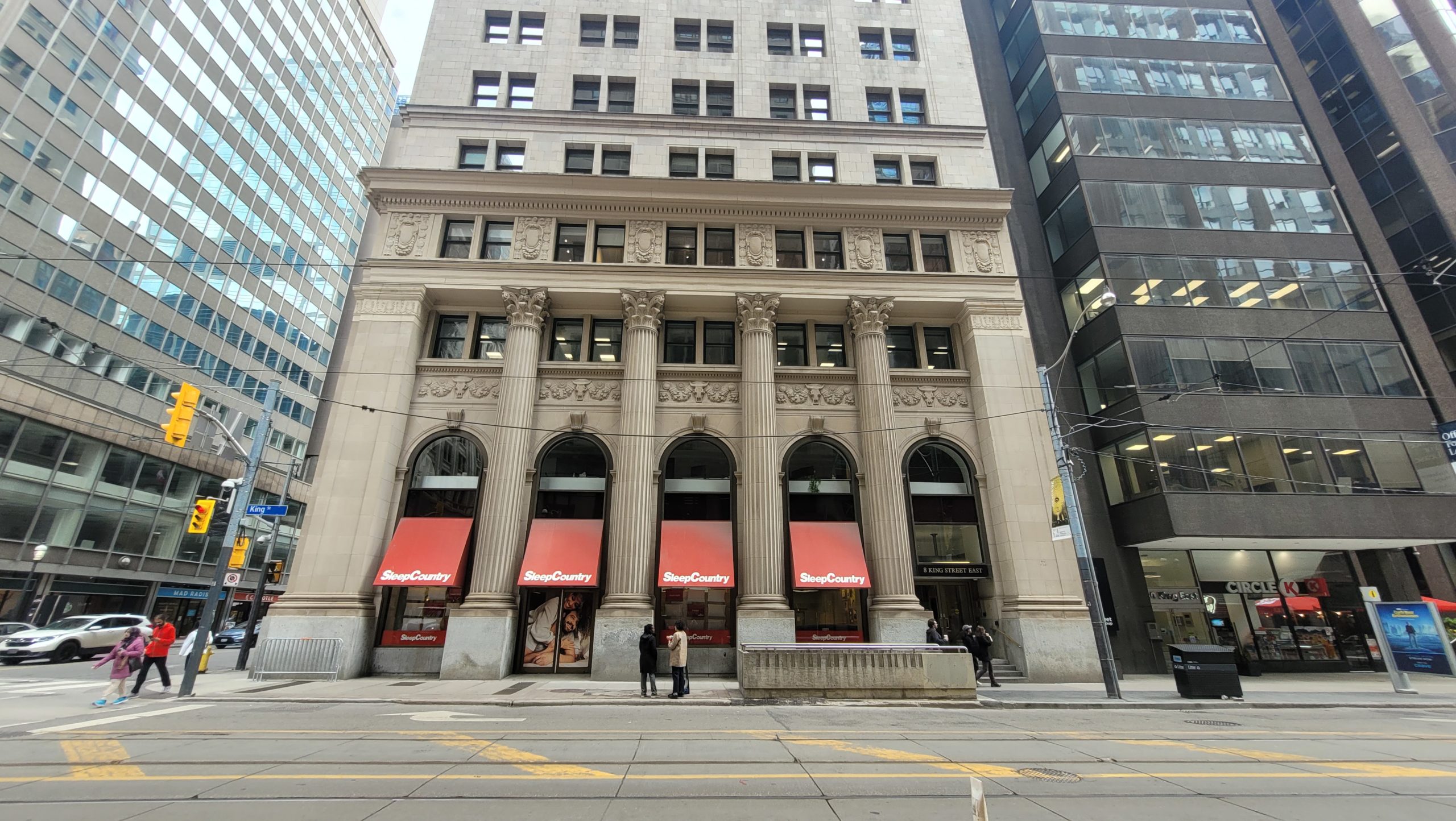 Exterior of Toronto Downtown Licensed Trustee Office